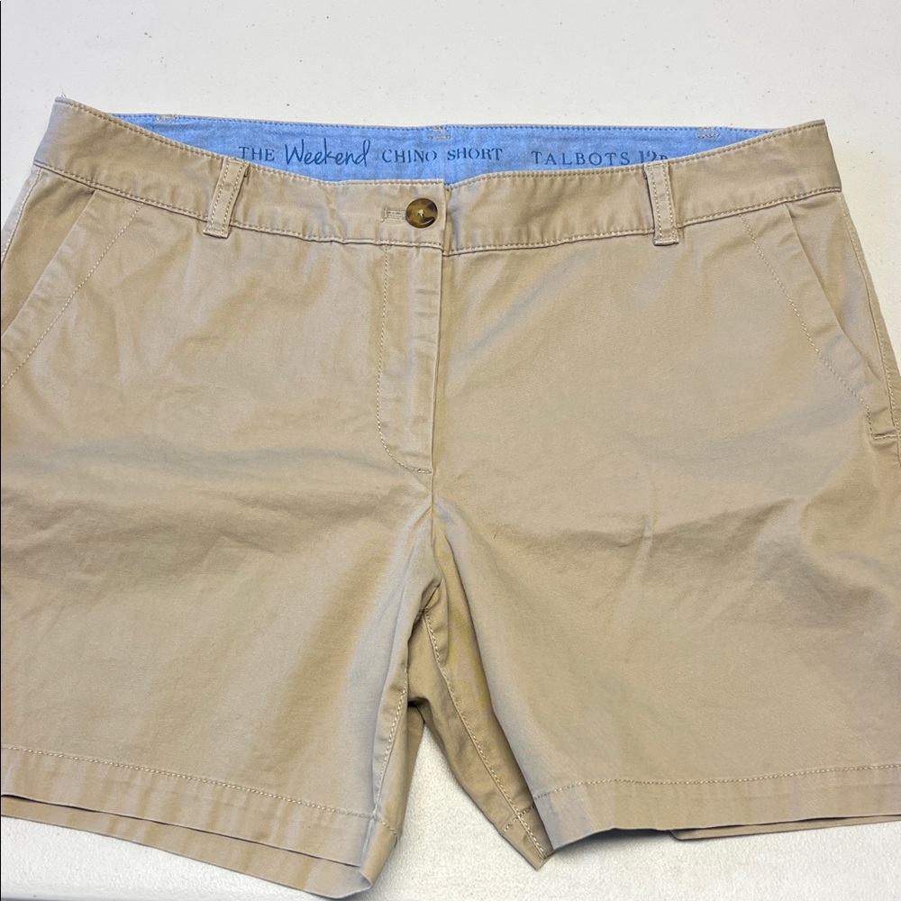 Talbots Beige Chino Weekend Shorts for Women.   Sz 12P